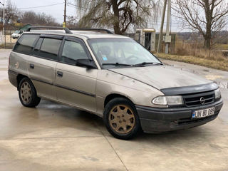 Opel Astra foto 4