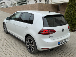 Volkswagen Golf foto 2