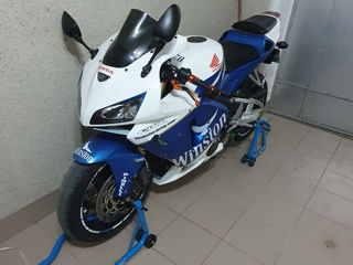 Honda Cbr600rr foto 10