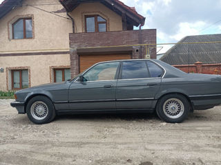 BMW 7 Series foto 3