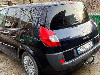 Renault Grand Scenic foto 4