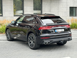 Audi Q8 foto 7