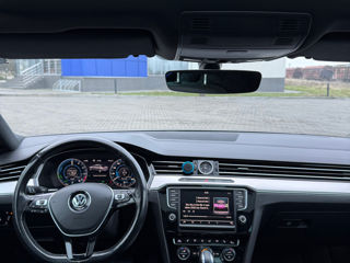 Volkswagen Passat foto 7