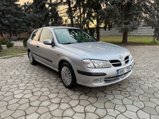 Nissan Almera foto 5