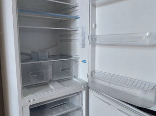 Продам/ de vînzare frigider Indesit foto 4