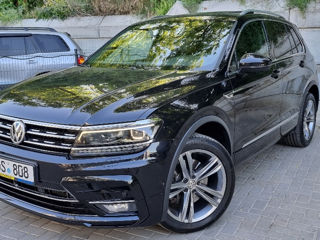 Volkswagen Tiguan foto 2