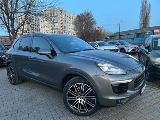 Porsche Cayenne foto 5