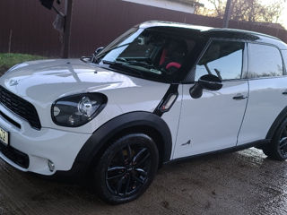 Mini Cooper S Countryman foto 2