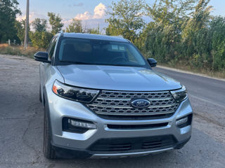 Ford Explorer foto 1