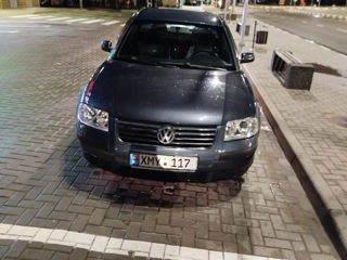 Volkswagen Passat foto 2