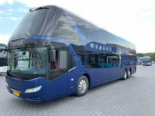 Neoplan Skyliner фото 1