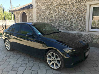 BMW 3 Series foto 5