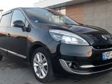 Renault Grand Scenic foto 3