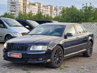 Audi A8 foto 3