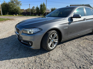 BMW 5 Series foto 6