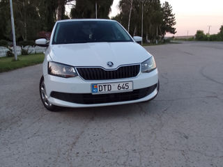 Skoda Fabia foto 8