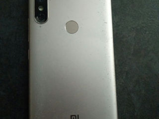 Vând xiaomi Redmi mi A 2 Lite în stare bună