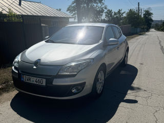 Renault Megane foto 2