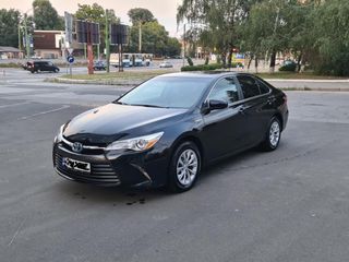 Toyota Camry foto 1