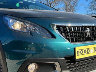 Peugeot 2008 foto 6