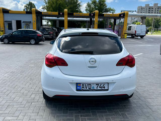 Opel Astra foto 10