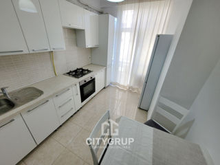 Apartament cu 2 camere, 62 m², Centru, Chișinău foto 4