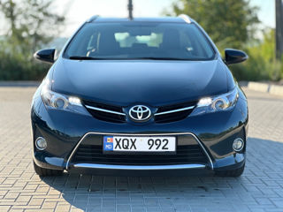 Toyota Auris foto 2