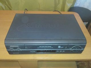 Samsung SVR-160 кассетный видеоплеер б/у foto 1