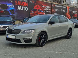 Skoda Octavia foto 1