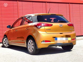 Hyundai i20 foto 6