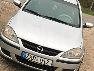 Opel Corsa foto 2