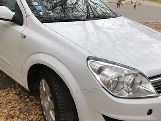 Opel Astra foto 7