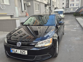 Volkswagen Jetta foto 1