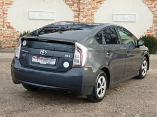 Toyota Prius foto 4