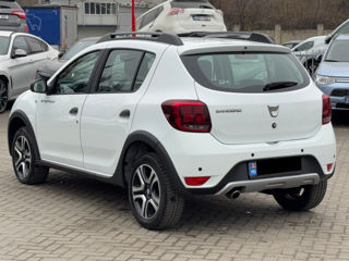 Dacia Sandero Stepway foto 3