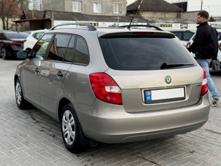 Skoda Fabia foto 3