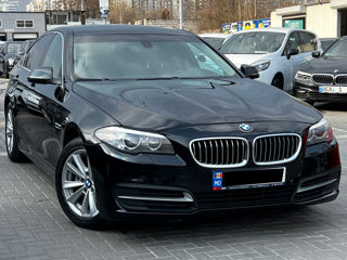 BMW 5 Series foto 4