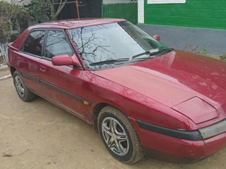 Mazda 323 foto 3