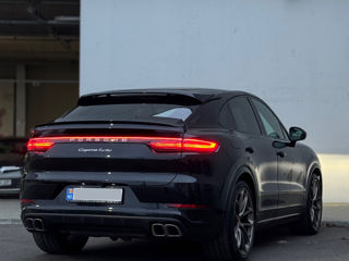 Porsche Cayenne Coupe foto 4