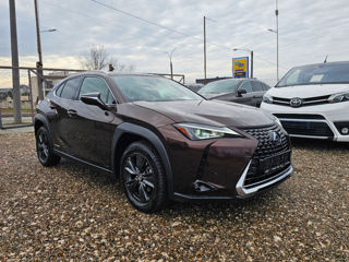 Lexus UX foto 3