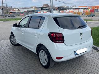 Dacia Sandero foto 3