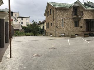 Apartament cu 4 camere, 160 m², Centru, Chișinău