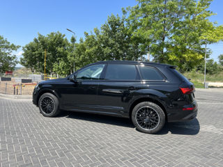 Audi Q7 foto 7