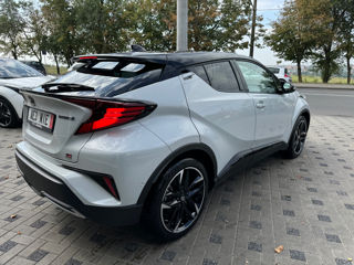 Toyota C-HR foto 4