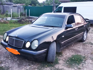 Mercedes E Class