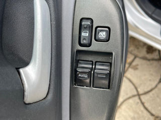 Toyota Yaris foto 3