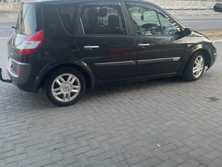 Renault Scenic foto 4