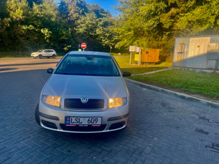 Skoda Fabia foto 2