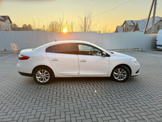 Renault Fluence foto 6