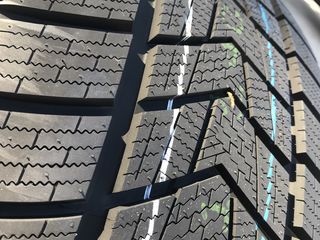 245/40 R20 Tracmax S330/ Монтаж, доставка, livrare foto 5